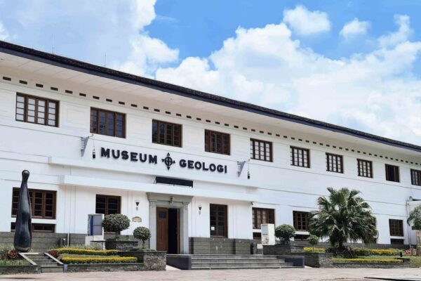 Museum Geologi